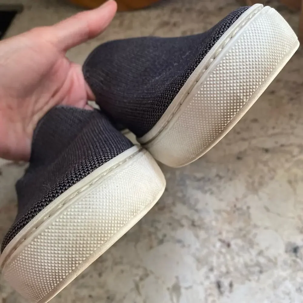 Rothys City Slip On Dark Gray Royal Blue sz 8